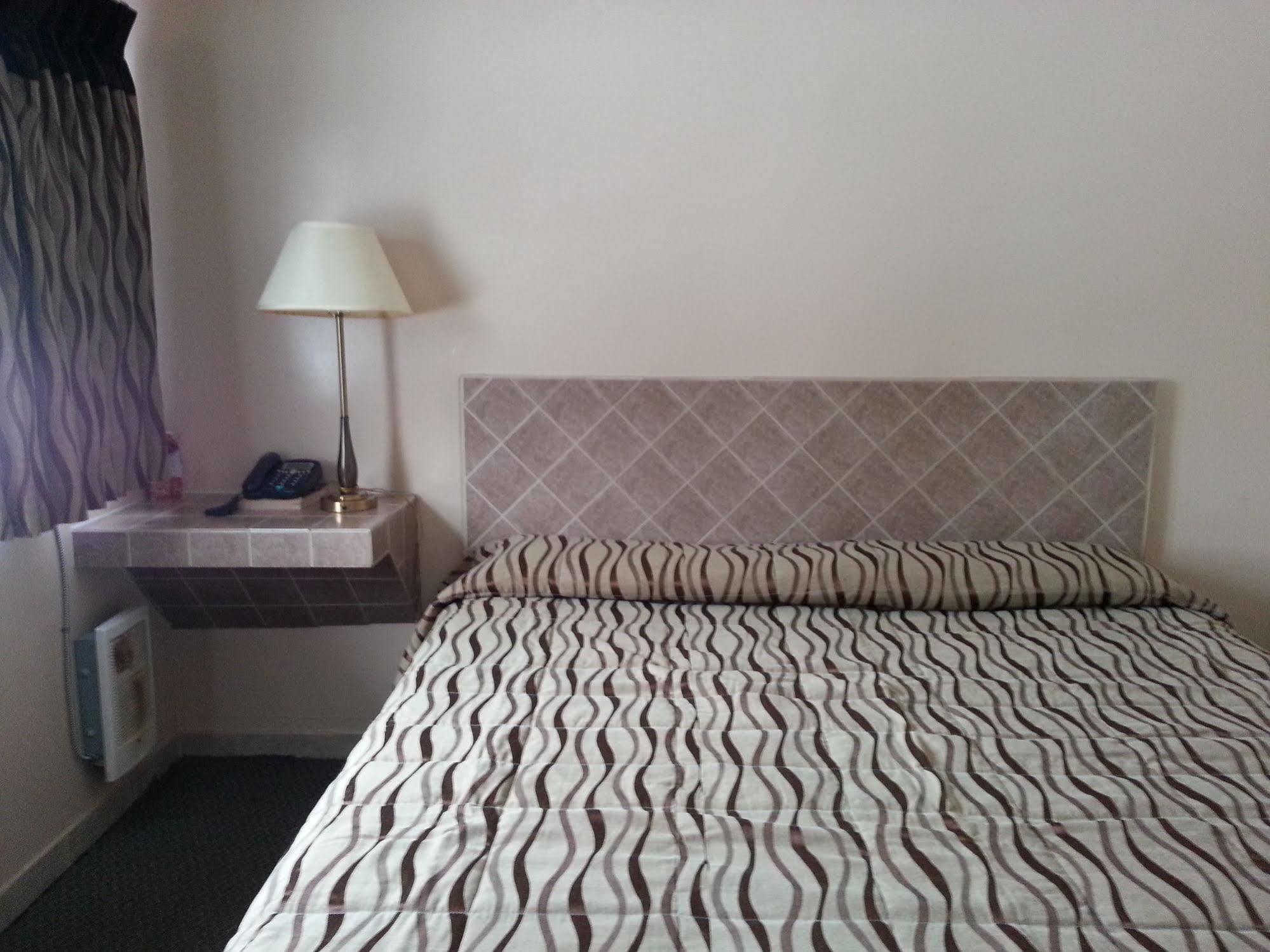 Pleasant Stay Motel Ancaster Ngoại thất bức ảnh